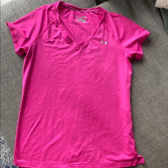 Under Armour Tops - Pink Under Armour athletic top